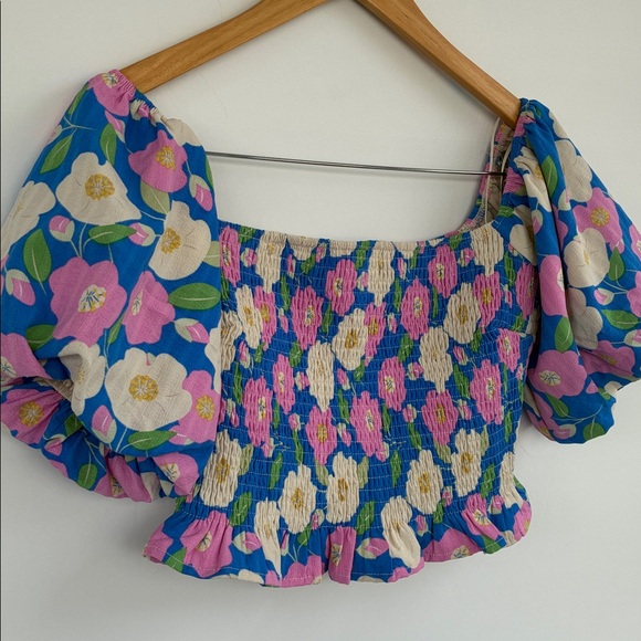 Altar'd State Multicolor Floral Puff Sleeve Smocked Crop Top Medium - Picture 8 of 13